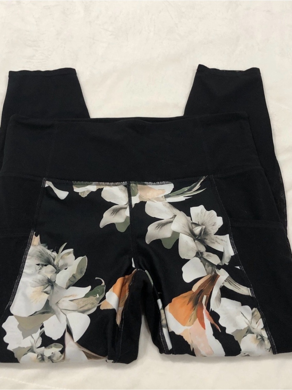 ATHLETA Blossom Intuition 7/8 Tight, Size Large - Picture 4 of 9
